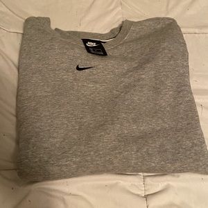 Size M Nike gray crew neck